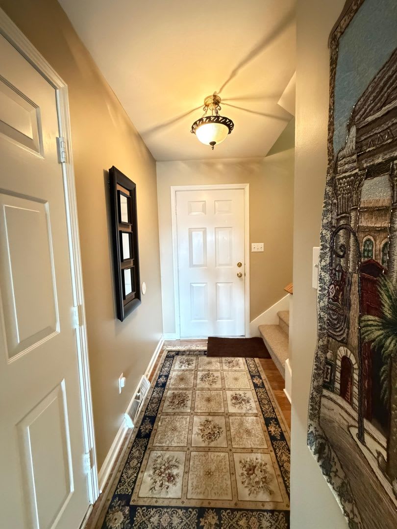 3 bedroom 2.5 bath townhome located in the Windwood Village – photo 2