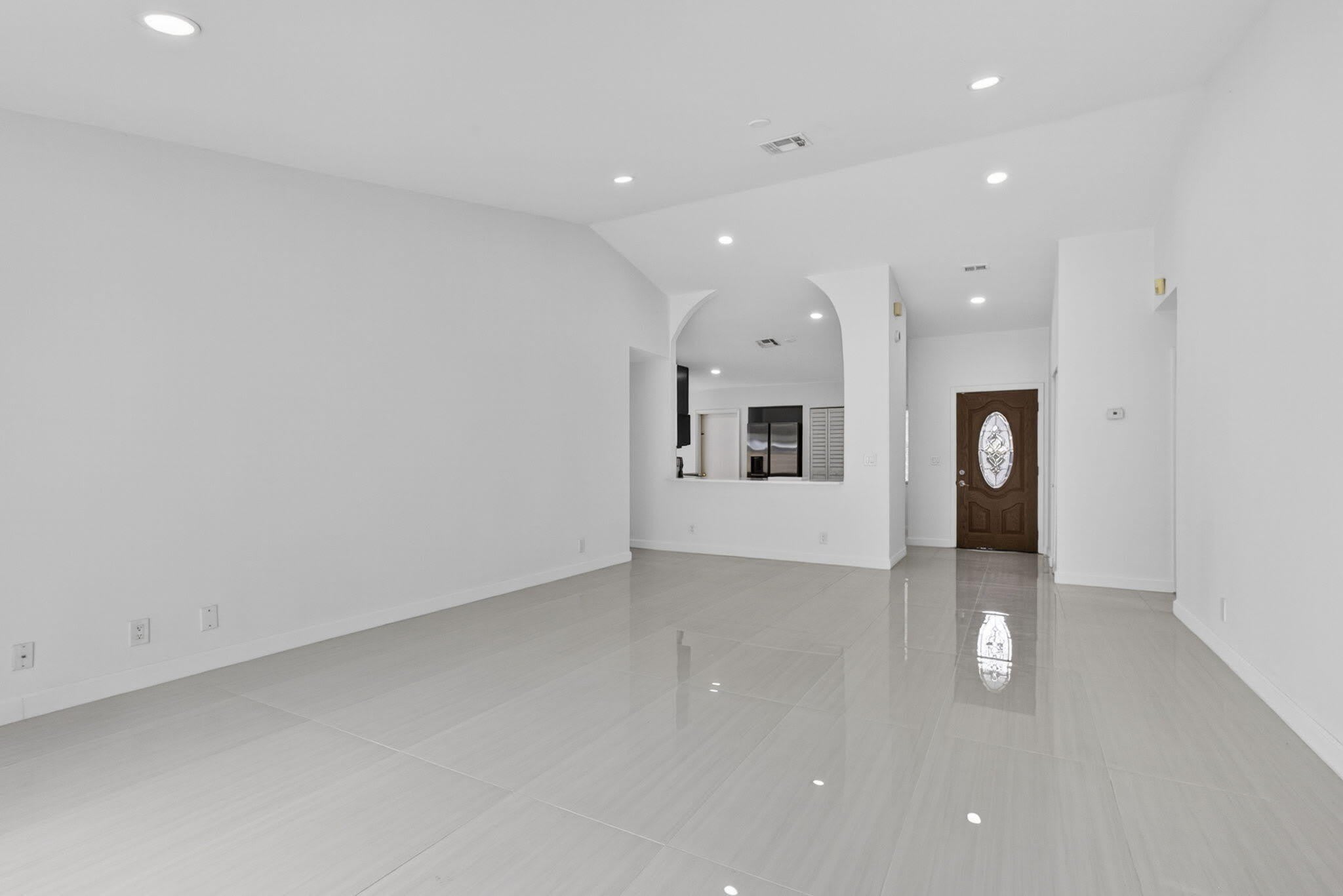 7771 Blackwood Lane – photo 4