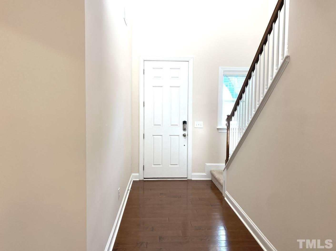 1148 Premier Key Drive – photo 3