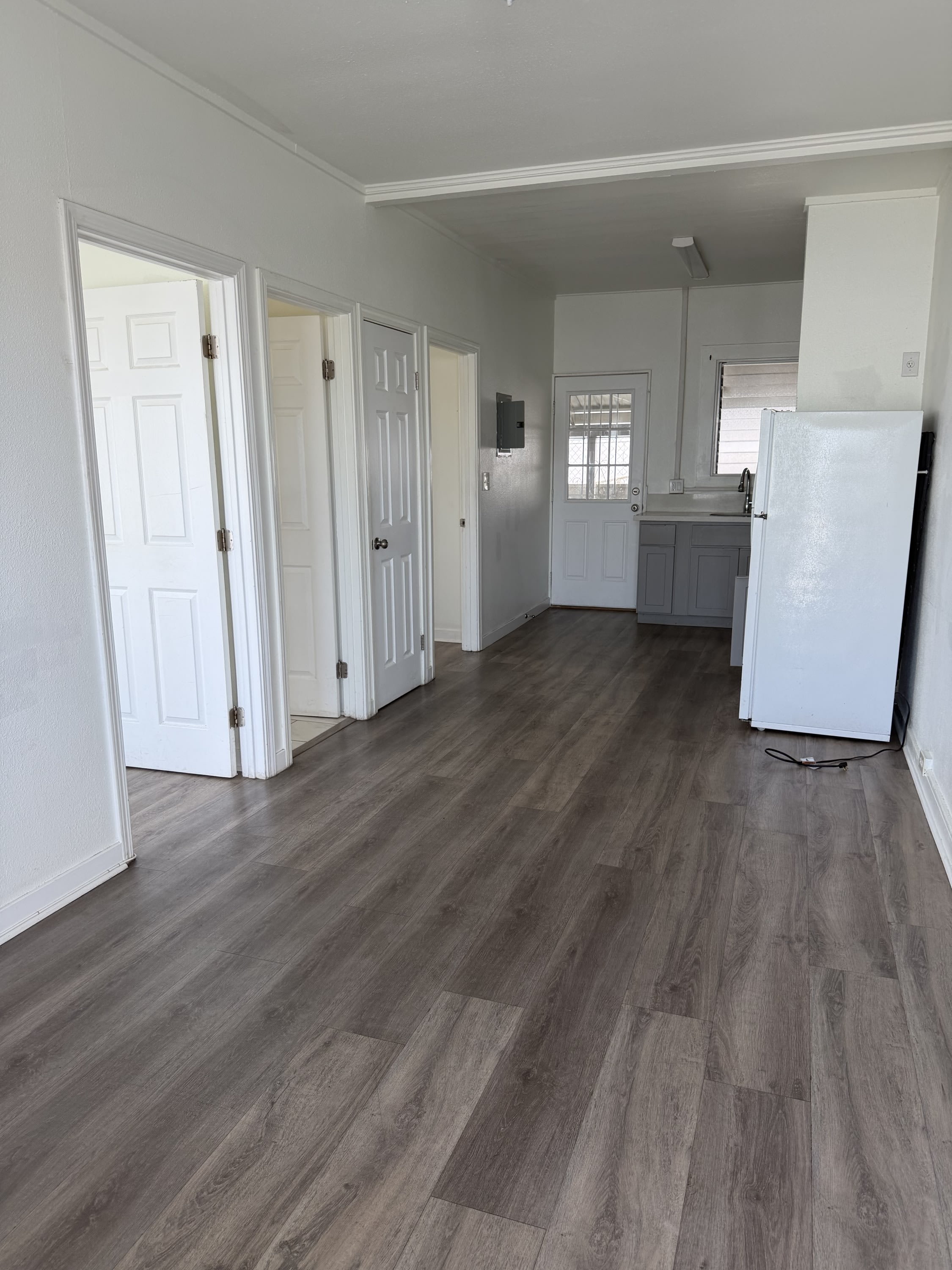 1768 Silva Street B – photo 2