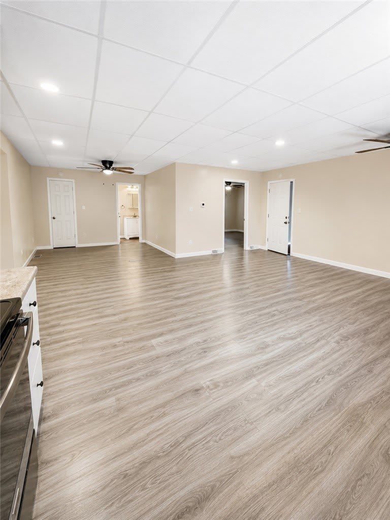 484 3rd Street – photo 5