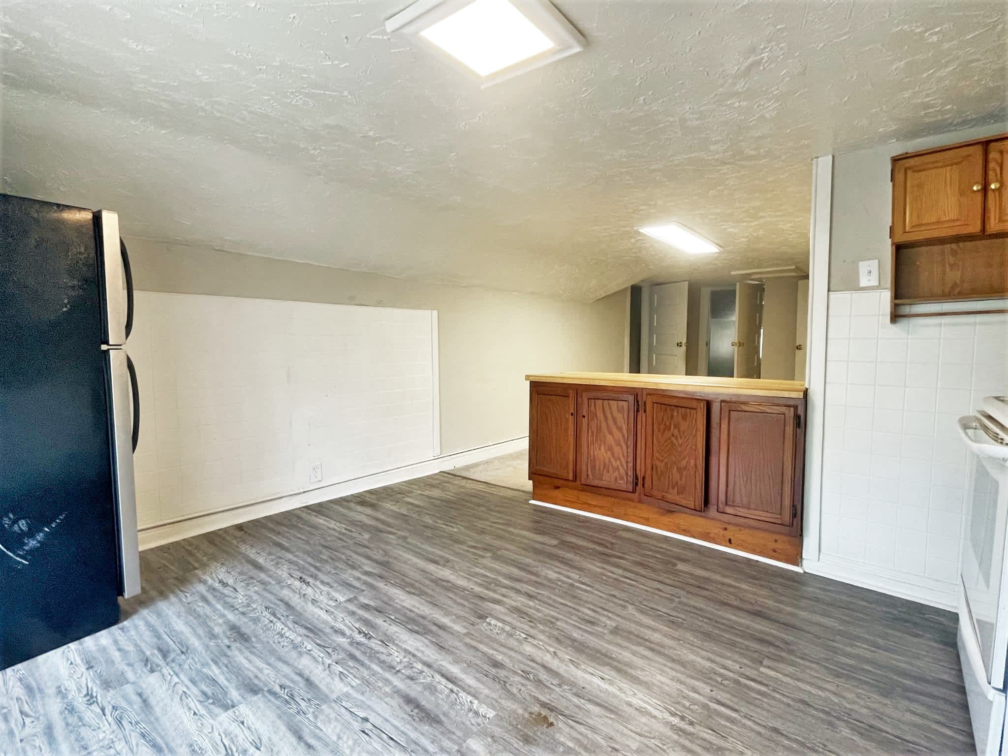 2304 East 5th Avenue – photo 3