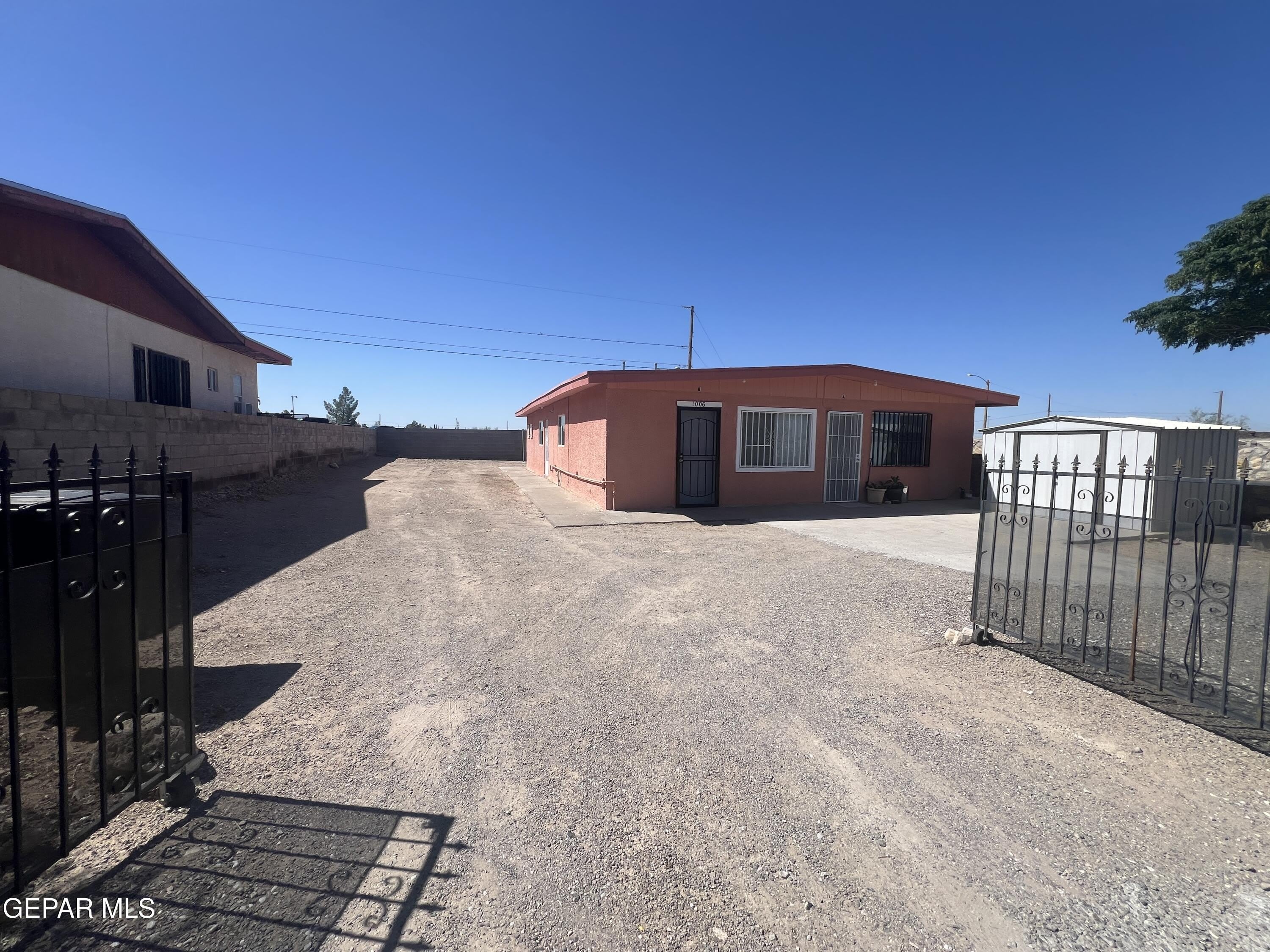 1006 Meadow Road – photo 2