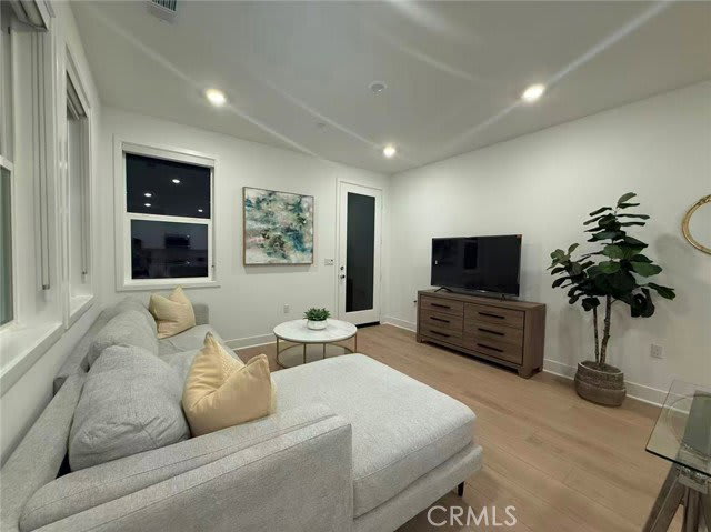 313 Proctor – photo 2
