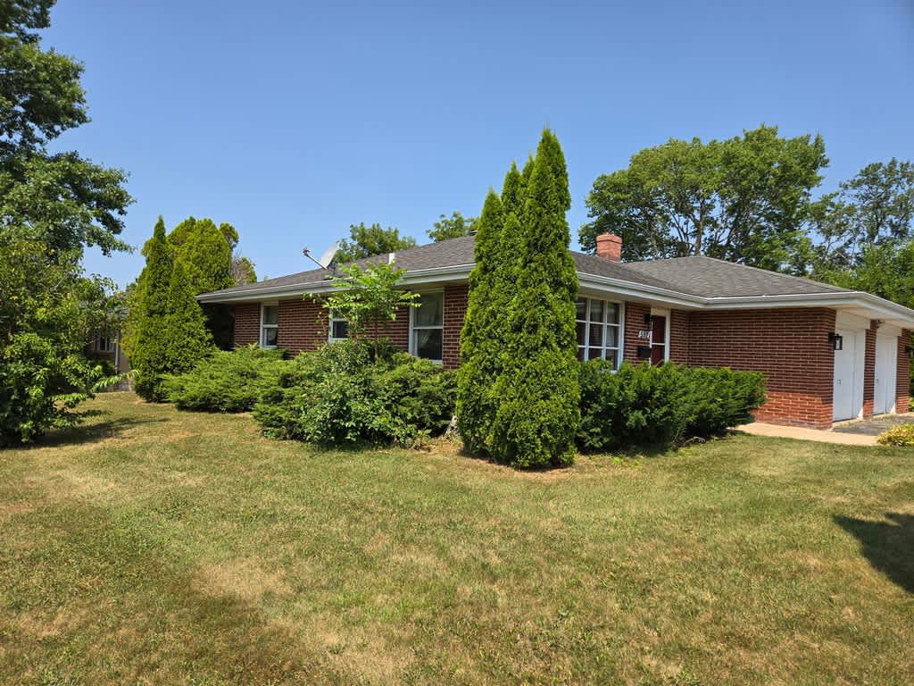 592 Donna Drive – photo 5