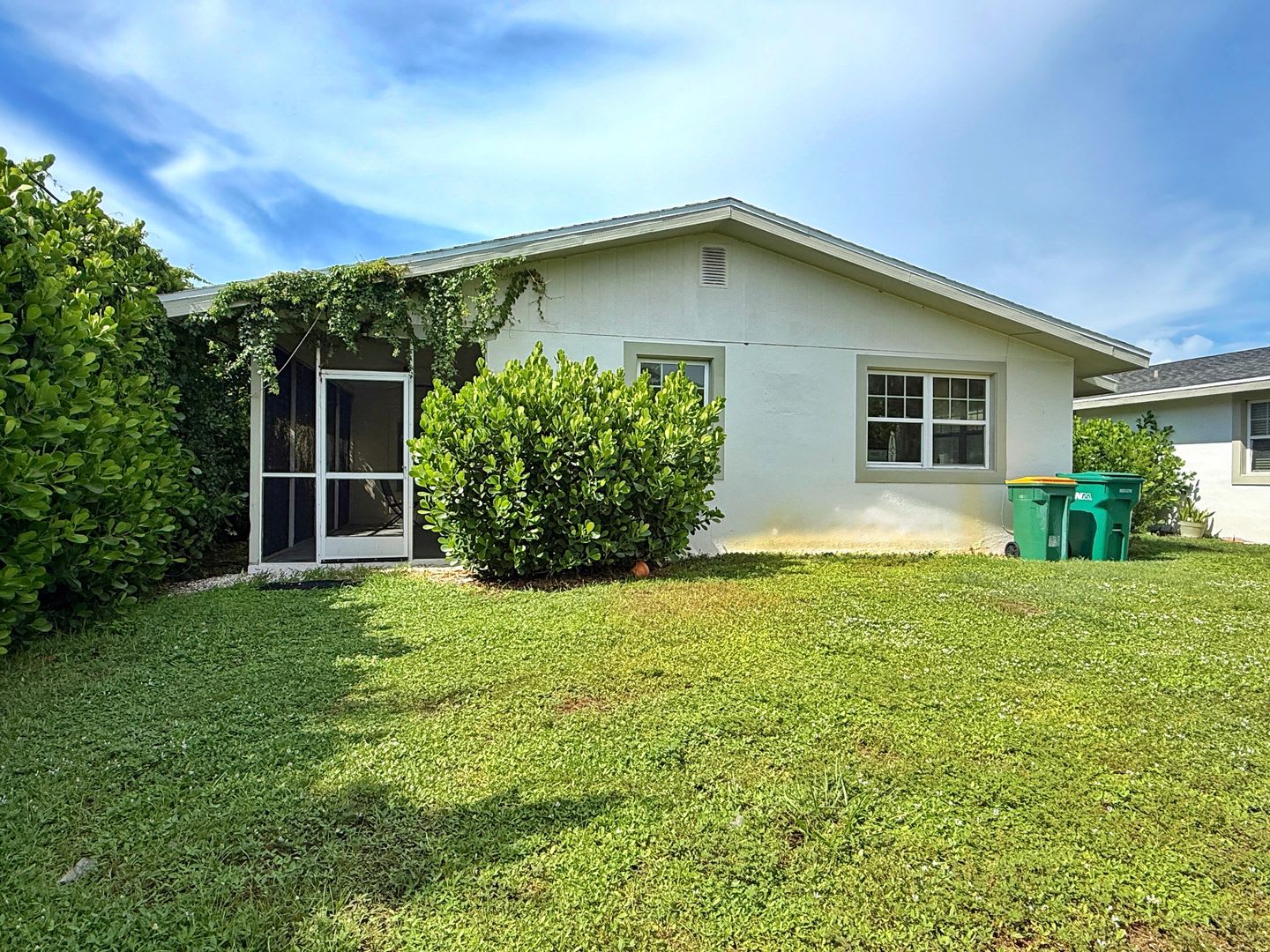 ***ANNUAL RENTAL***UNDER RENOVATIONS***NEW PICTURES TO COME***NO HOA*** – photo 5