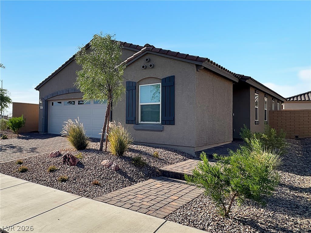 40 Cadence Crest Avenue – photo 2