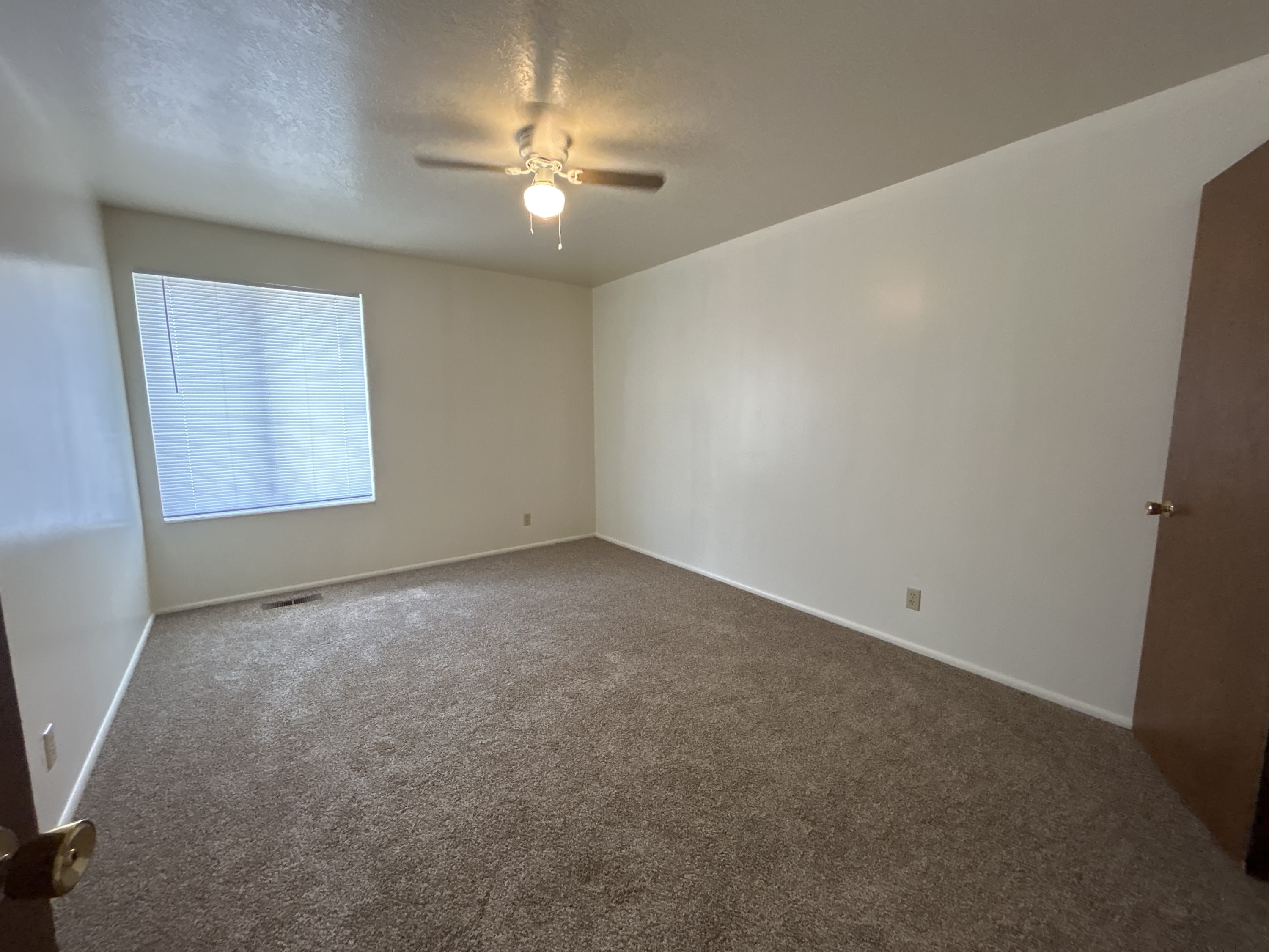 93 South Valley Drive – photo 5