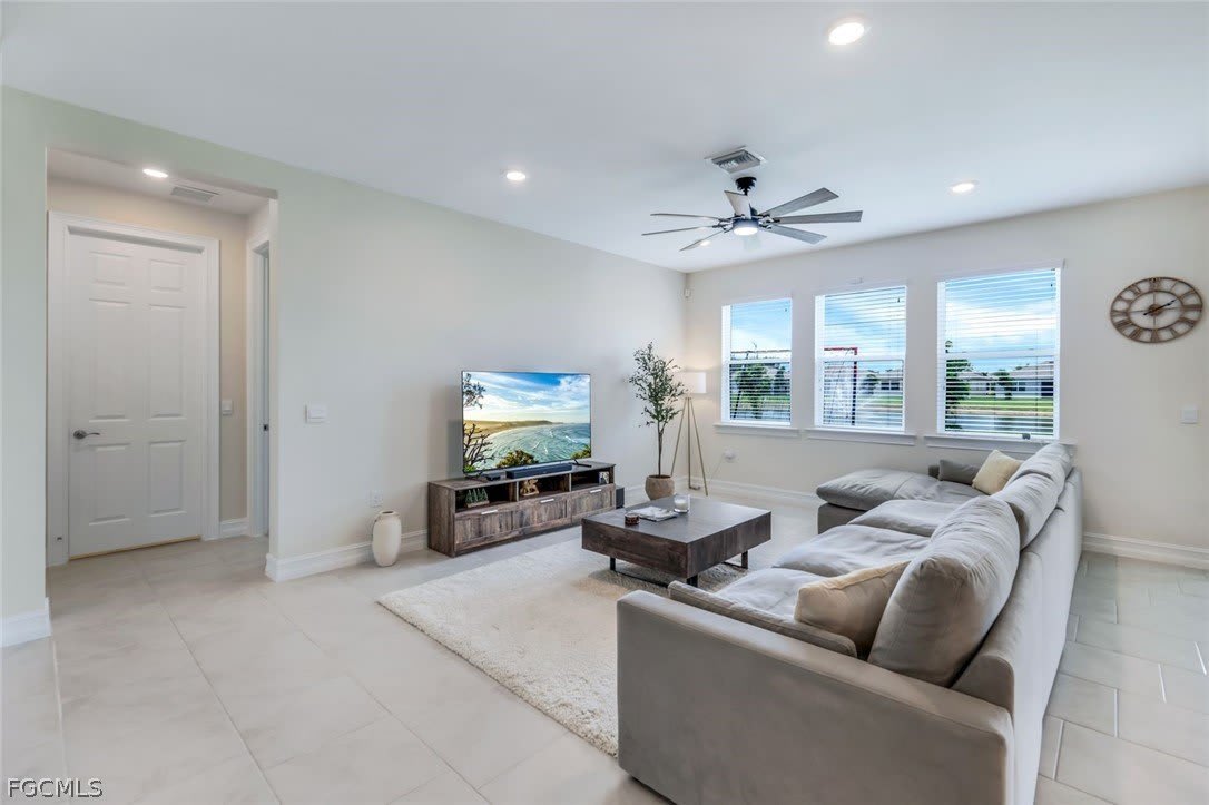 421 Coral Reef Place – photo 5
