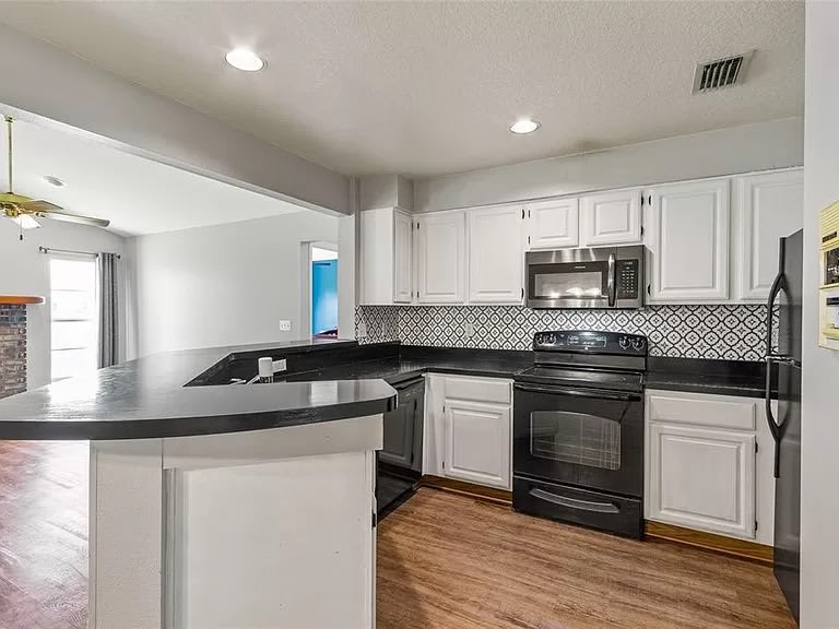 1547 Spring Ridge Cir – photo 4