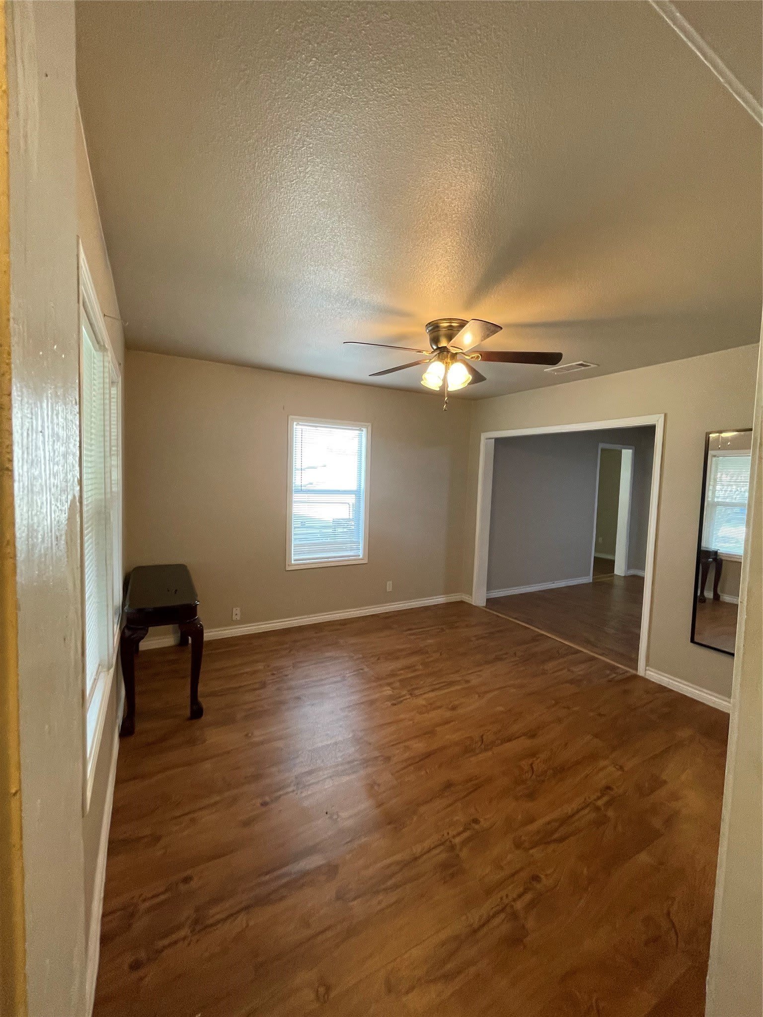 1018 Dubois Street – photo 2
