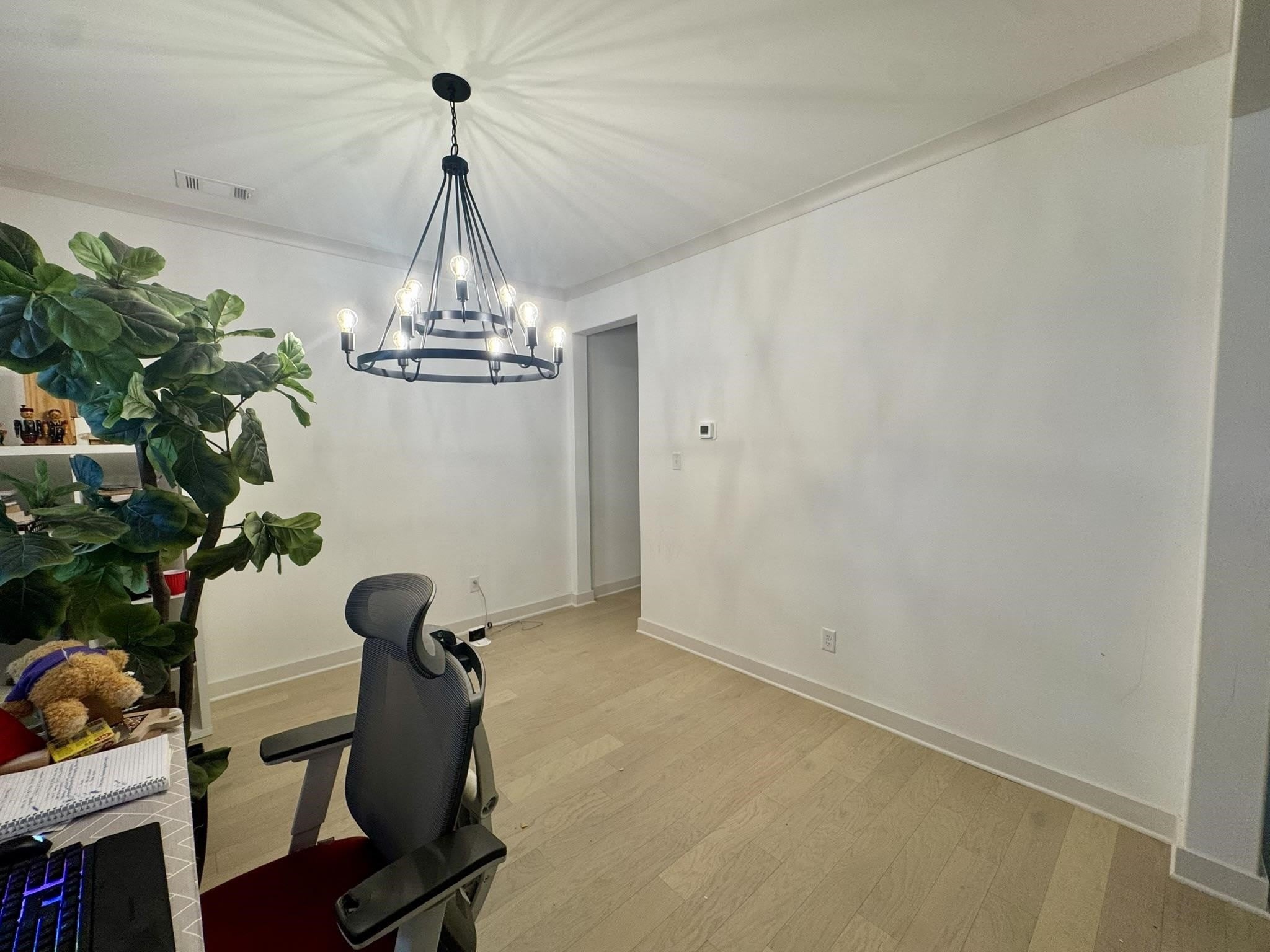 595 MOUNT LAUREL Dr – photo 4