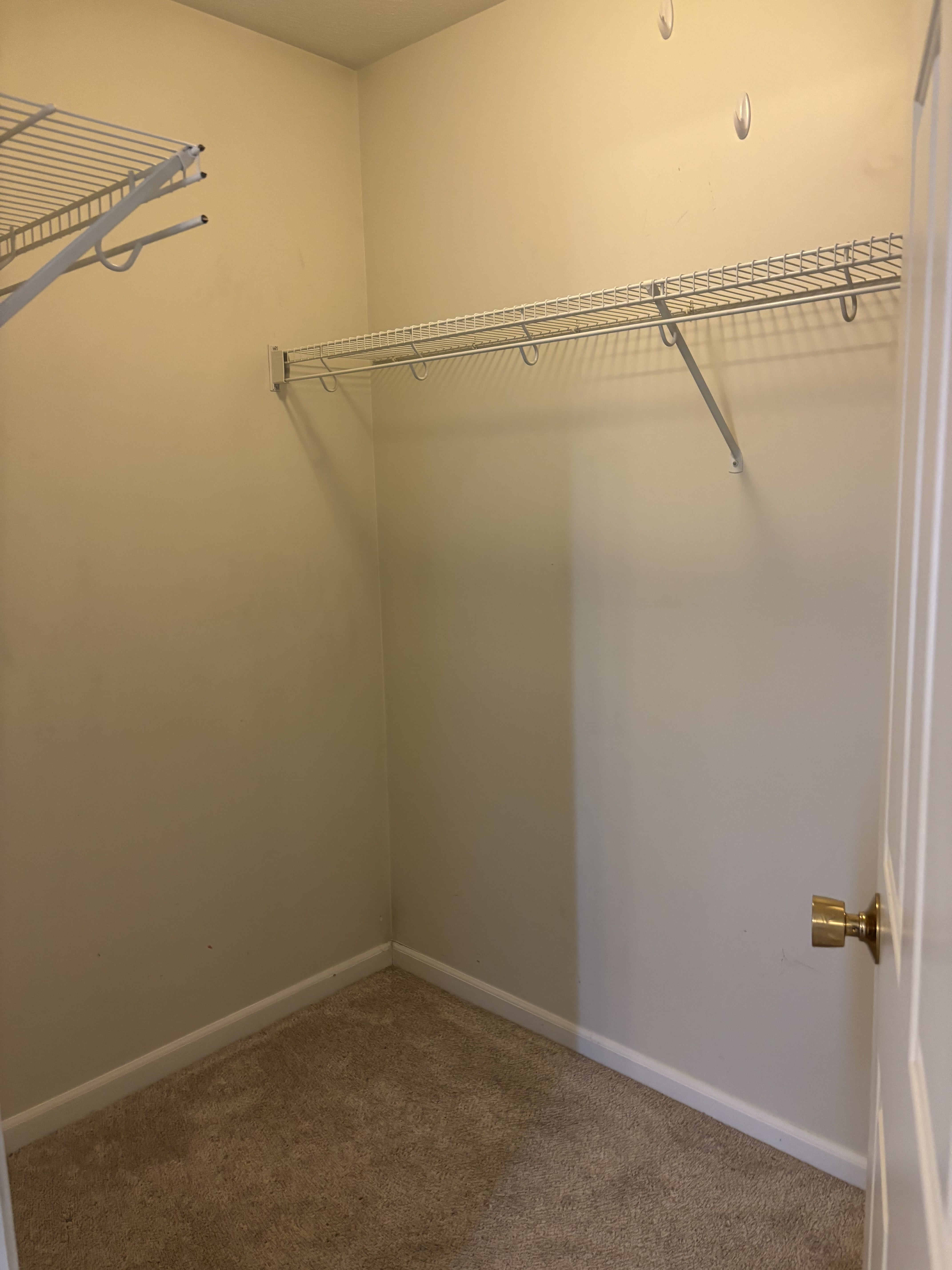 8402 North Jasonville Court Southeast – photo 3