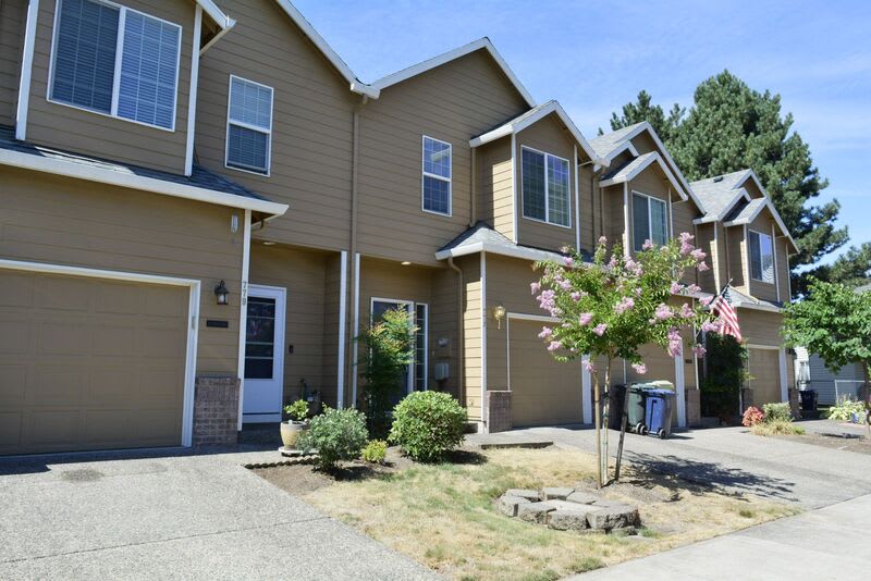 773 SW 198TH PL – photo 2