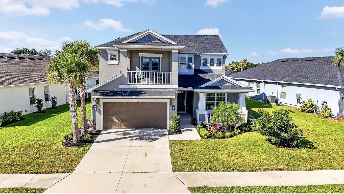 5825 Fieldmoor Court – photo 1