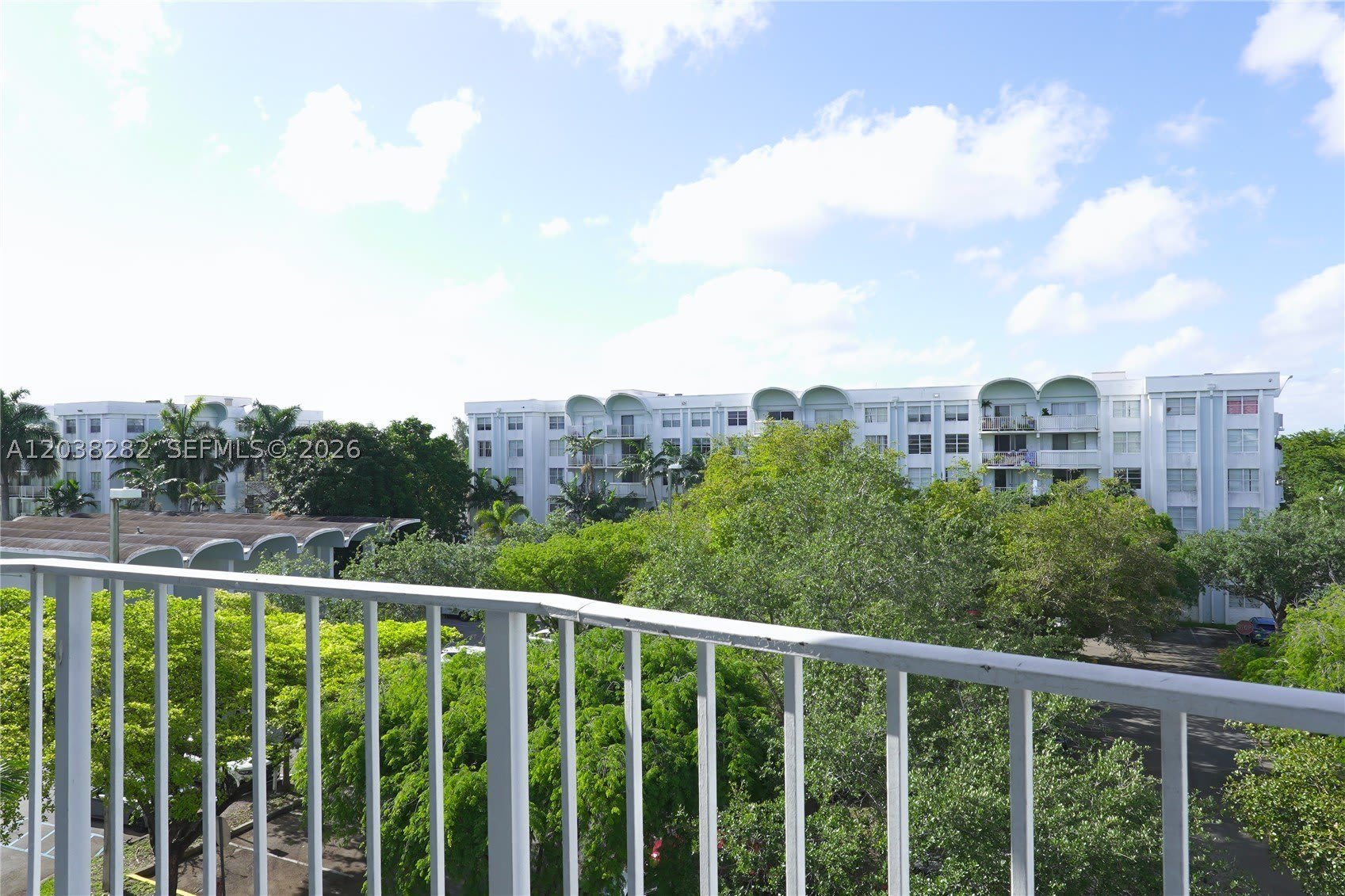 482 NW 165th St Rd – photo 4