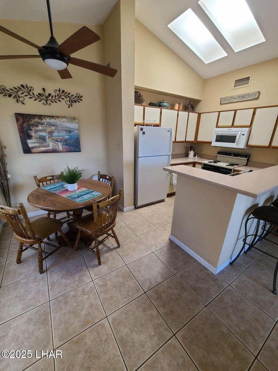 1650 S Smoketree Ave – photo 5