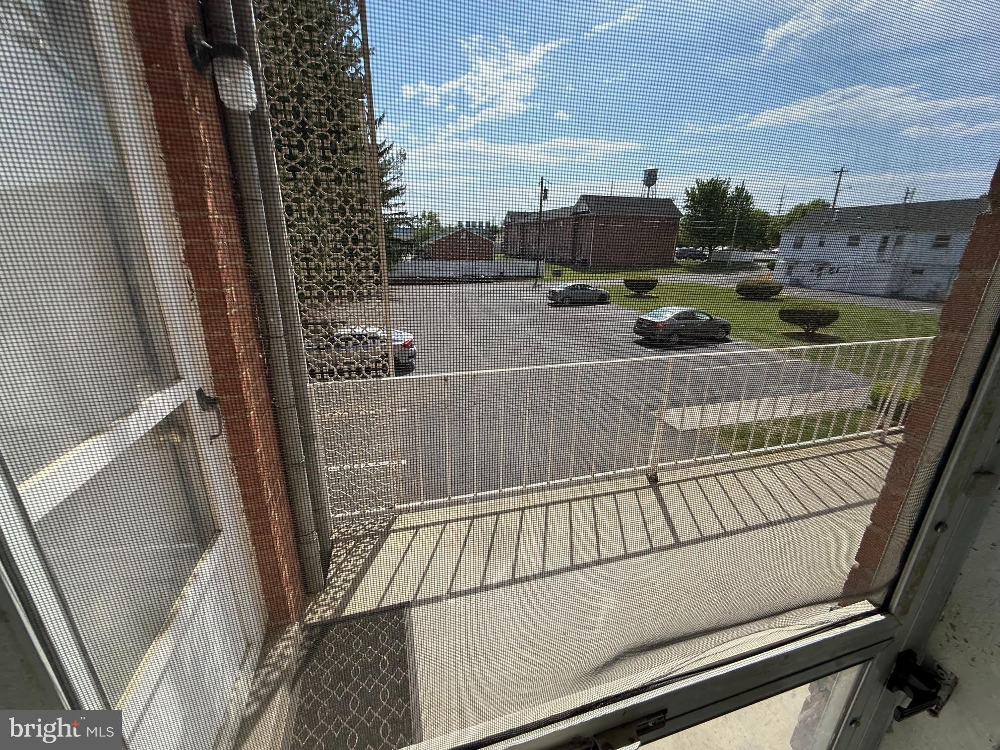 2256 ROOSEVELT Boulevard – photo 4