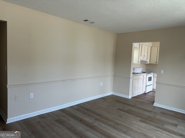 102 W Inman – photo 5