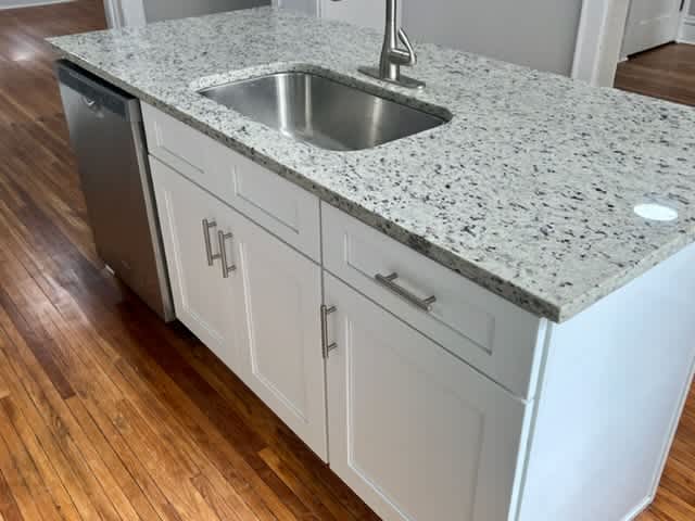 770 Linwood Ave – photo 4