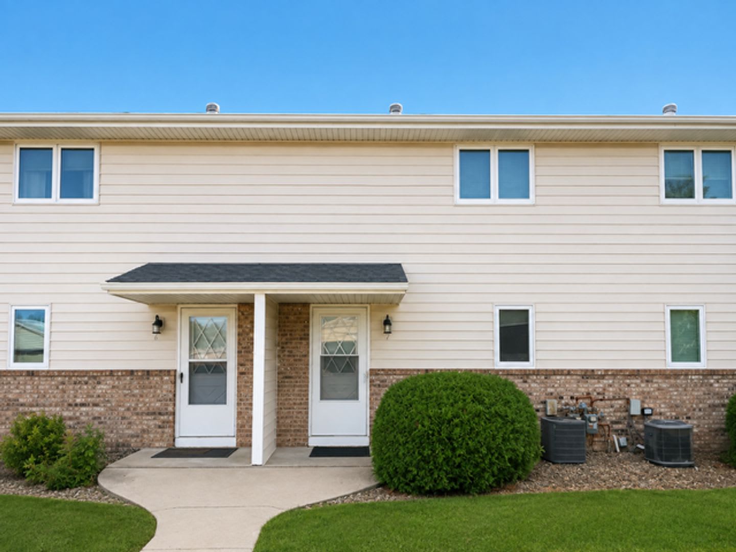 Fantastic 2Bd 1 5Ba Townhouse In Hamel – photo 1