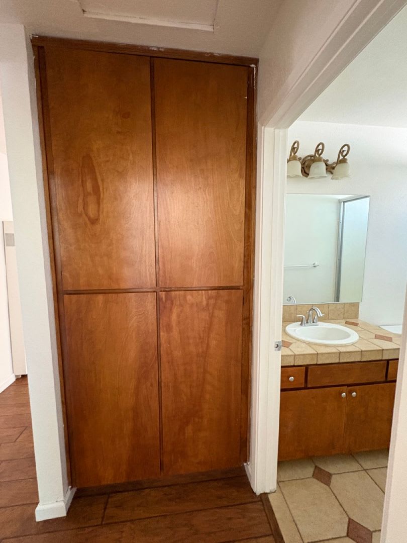 Spacious 2-Bedroom Apartment in Atascadero – Available Now! – photo 2