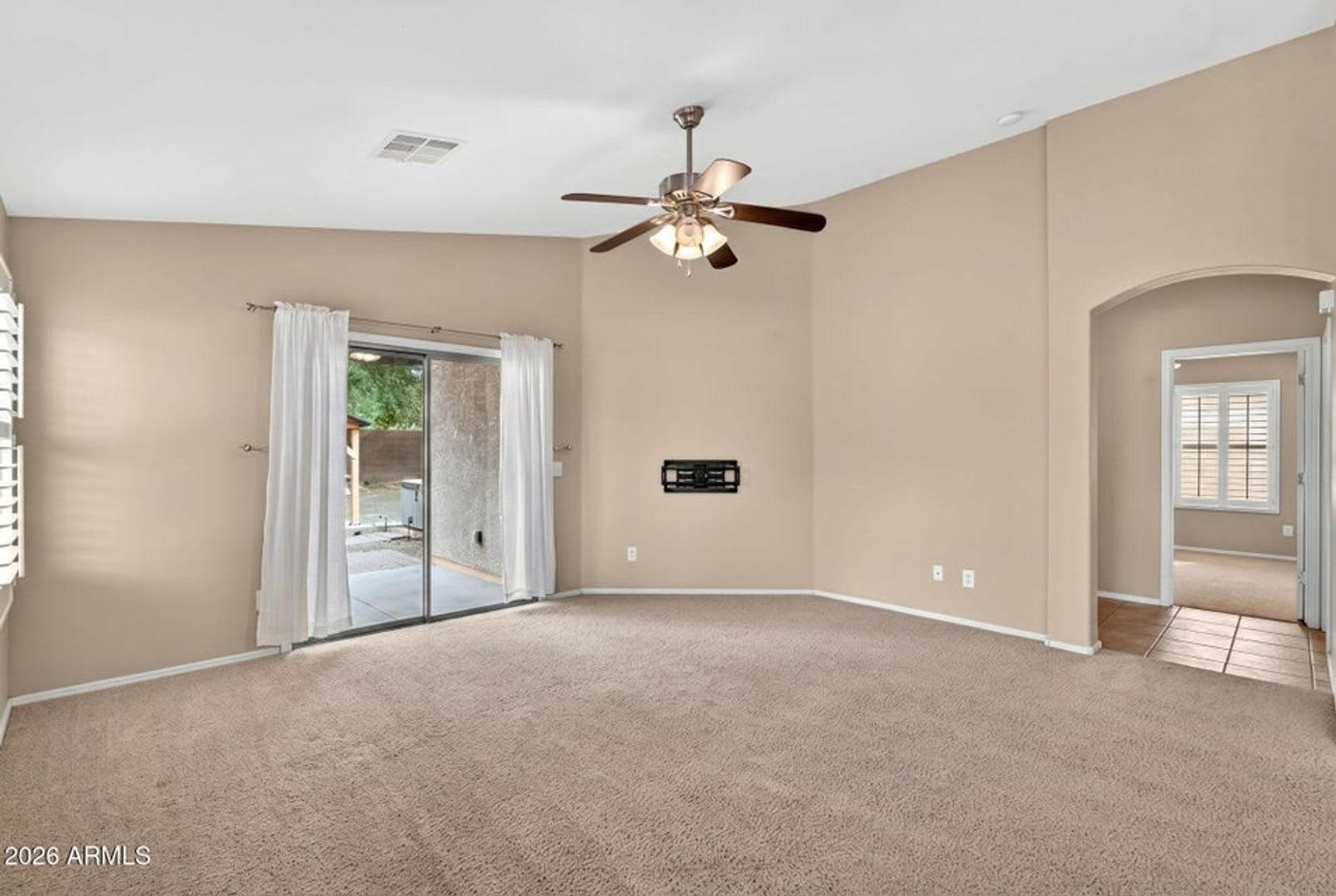 This beautifully maintained 4-bedroom, 3-full-bath home! – photo 2