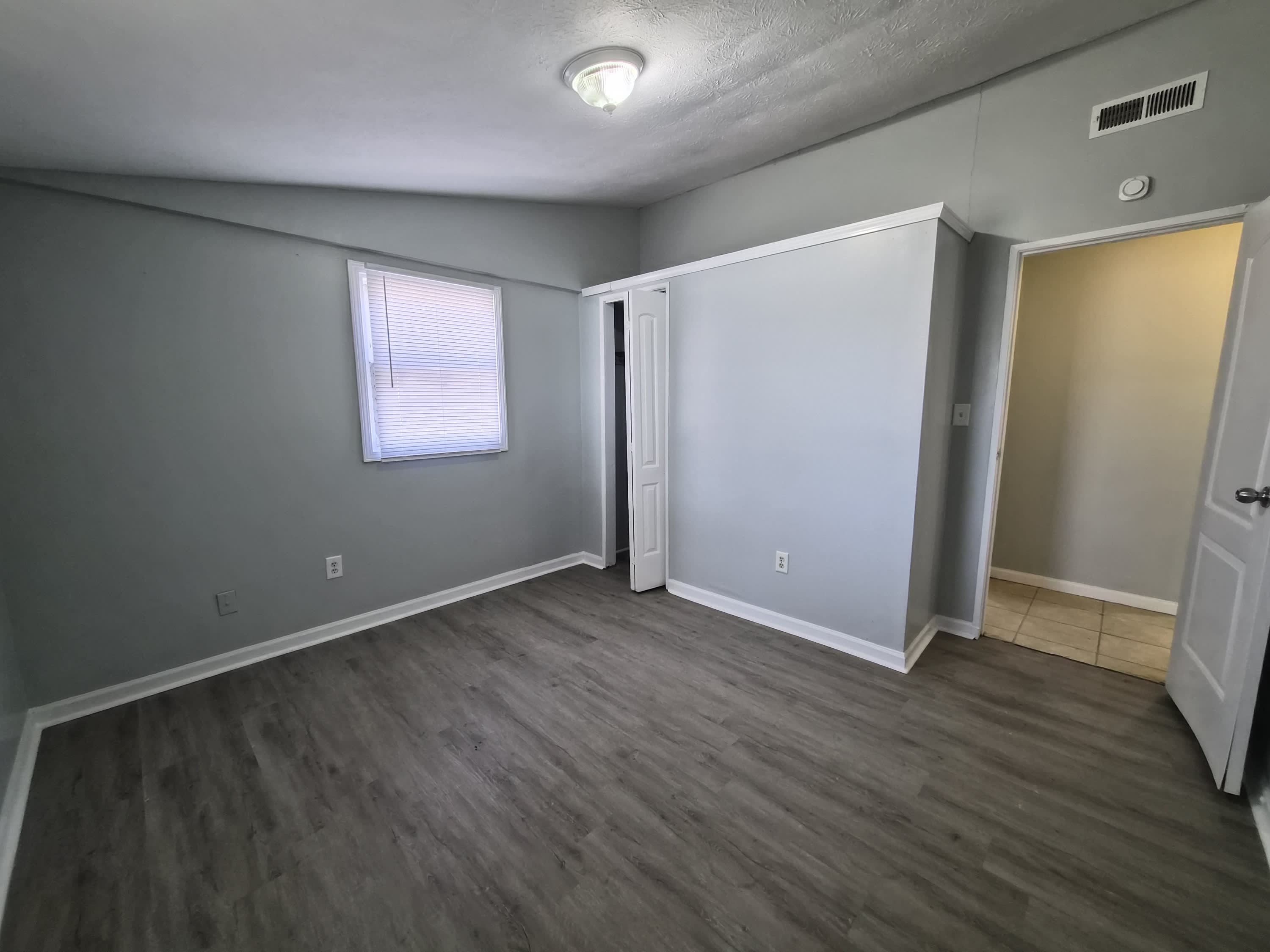 4709 Ribble Road – photo 5