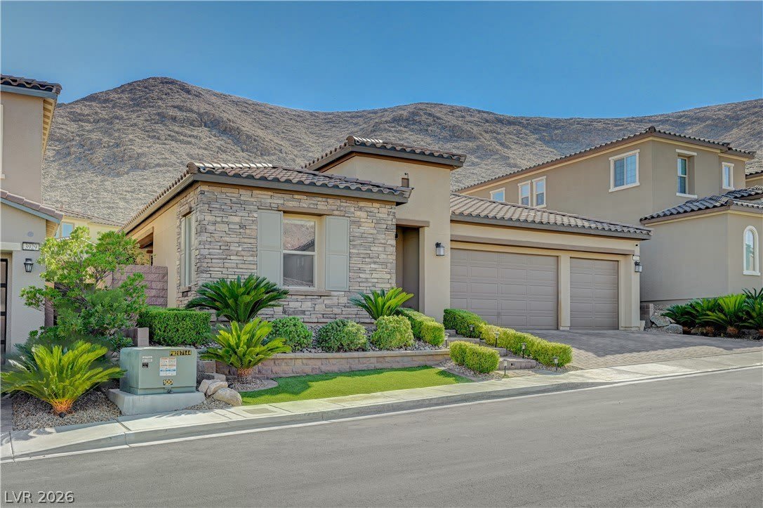 3943 Reyes Avenue – photo 3