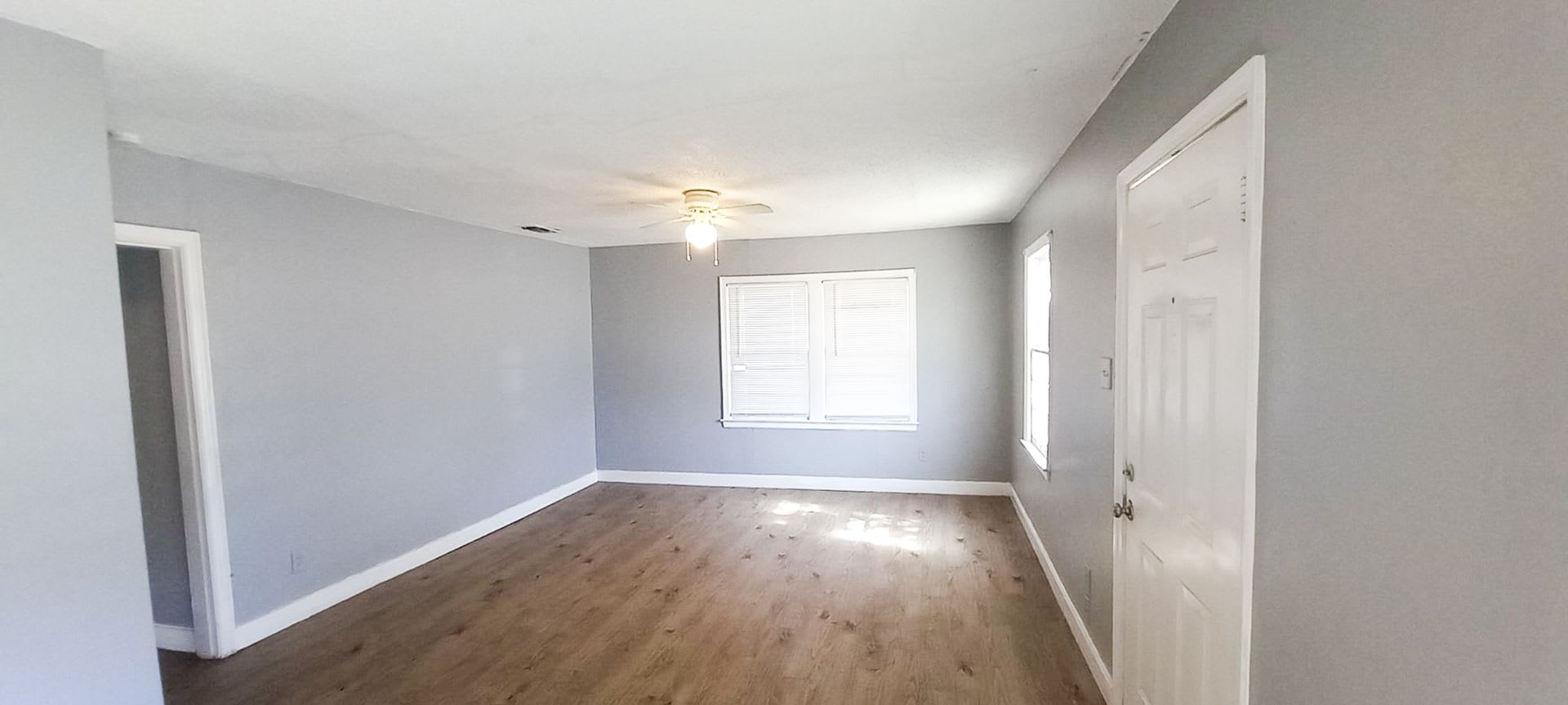 Handyman Special 0 First Month S Rent You Fix You Save Big Ext 2 – photo 2
