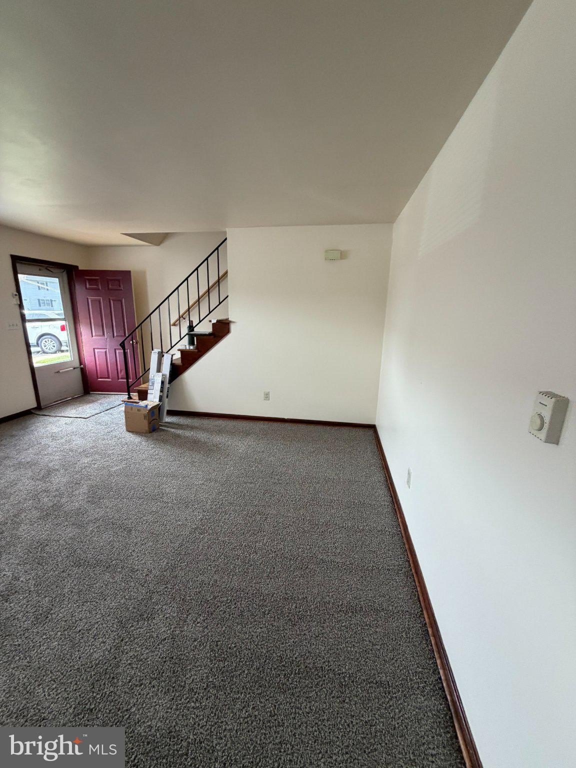 409 MARKET Avenue – photo 5