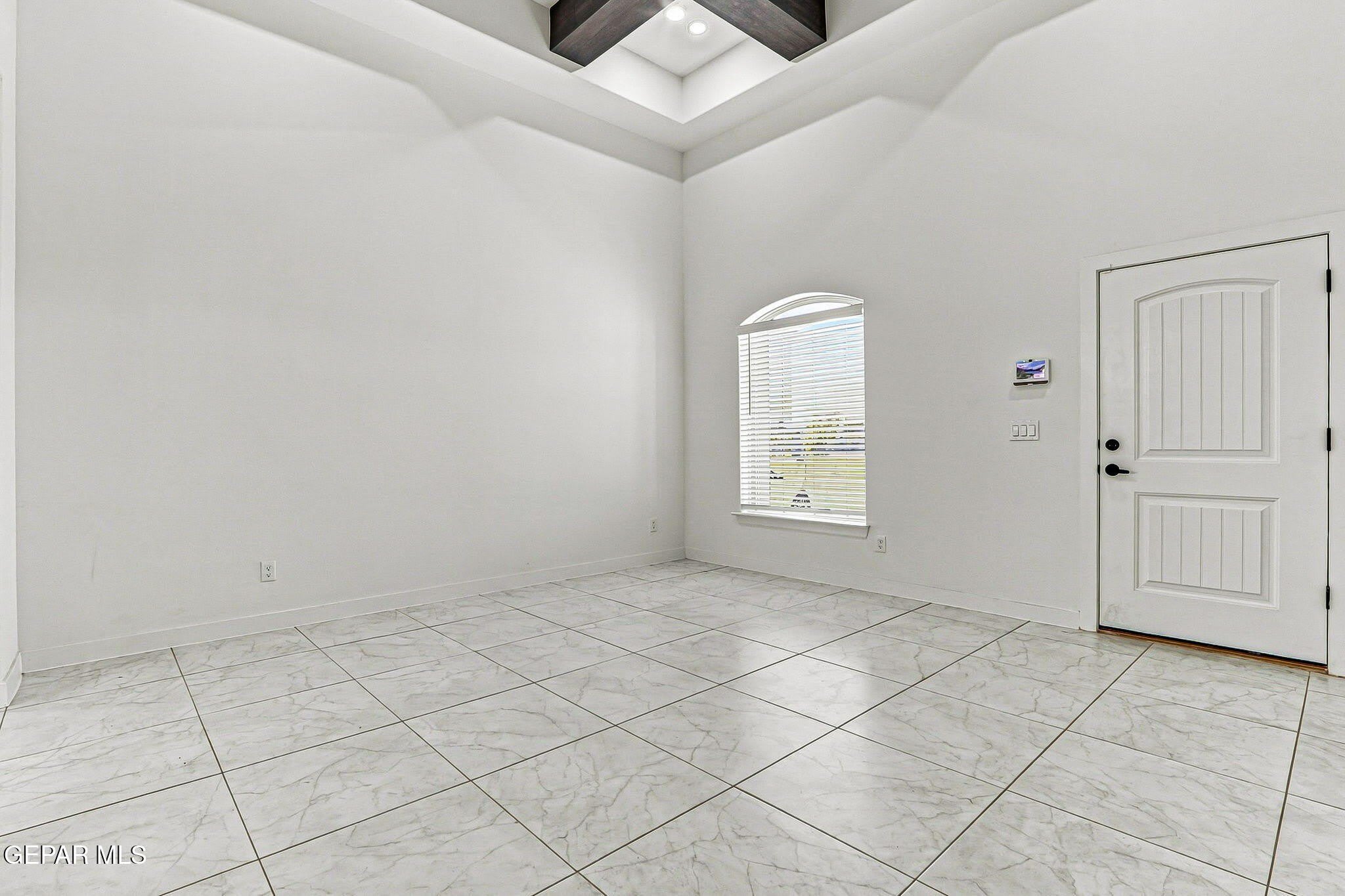 7420 Norte Valley Lane – photo 3