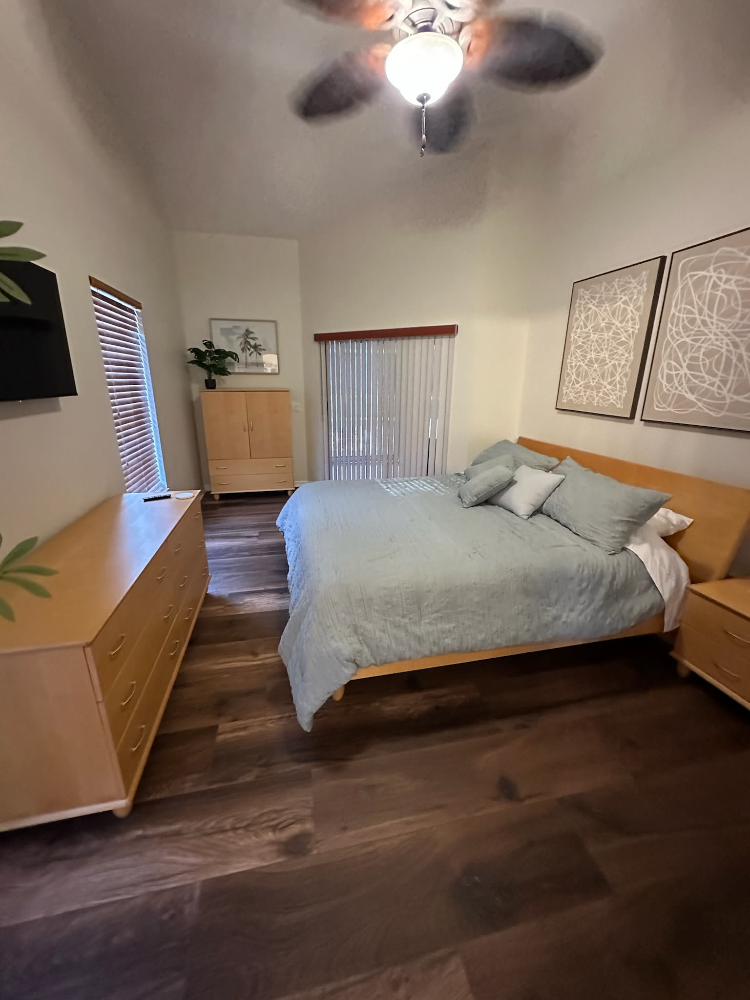 8960 Huntington Pointe Drive – photo 4