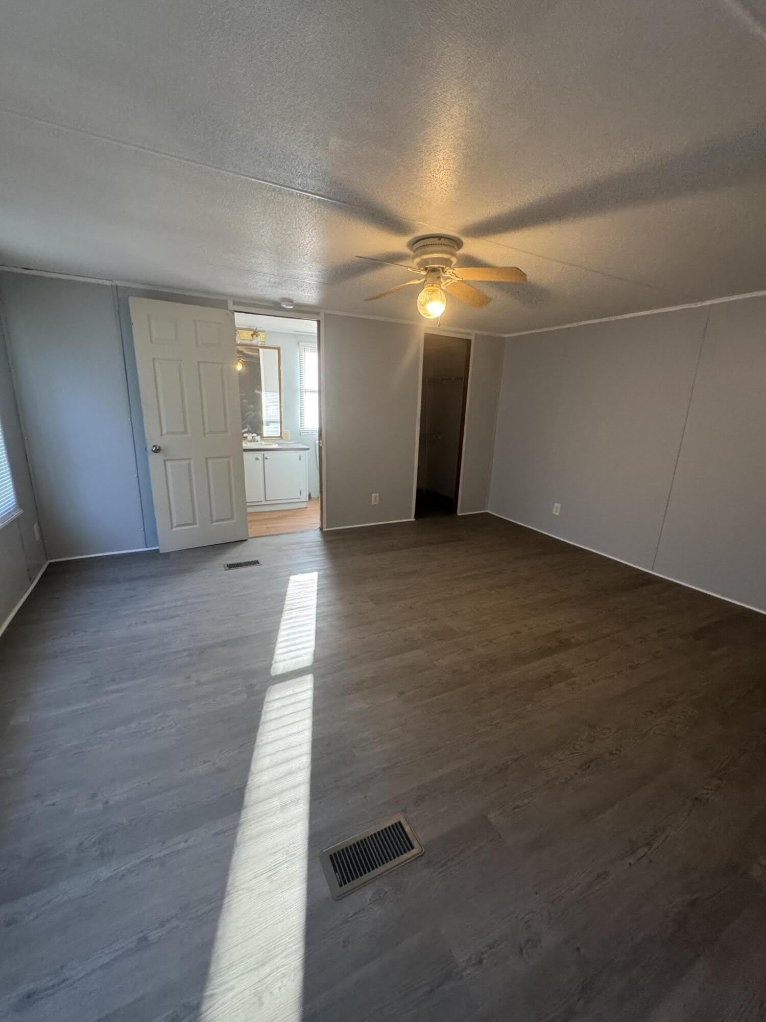 8000 W Jefferson Davis Highway – photo 5