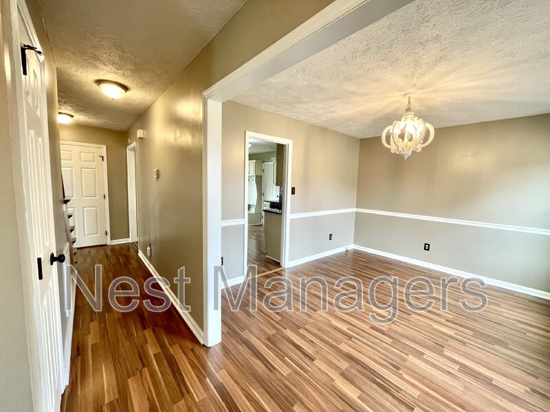 4206 Buckhurst Dr. – photo 3