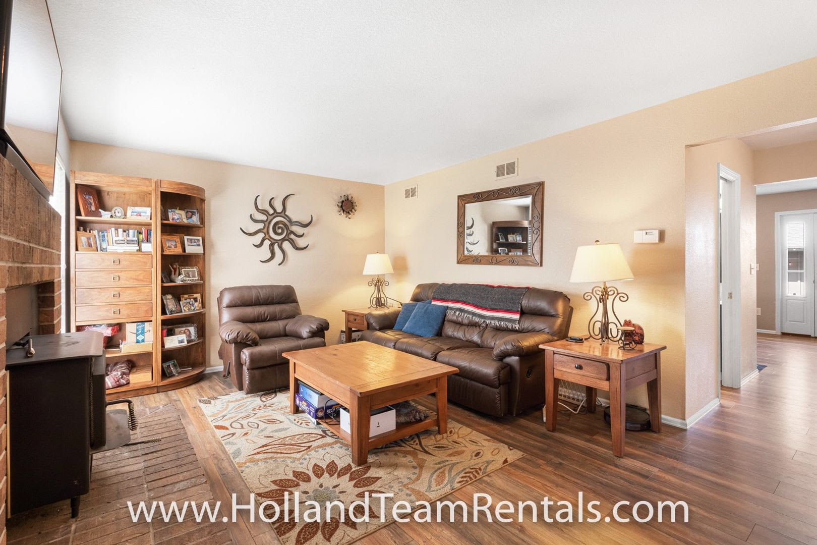 Two Master Suites + Basement 3rd Bedroom – photo 4