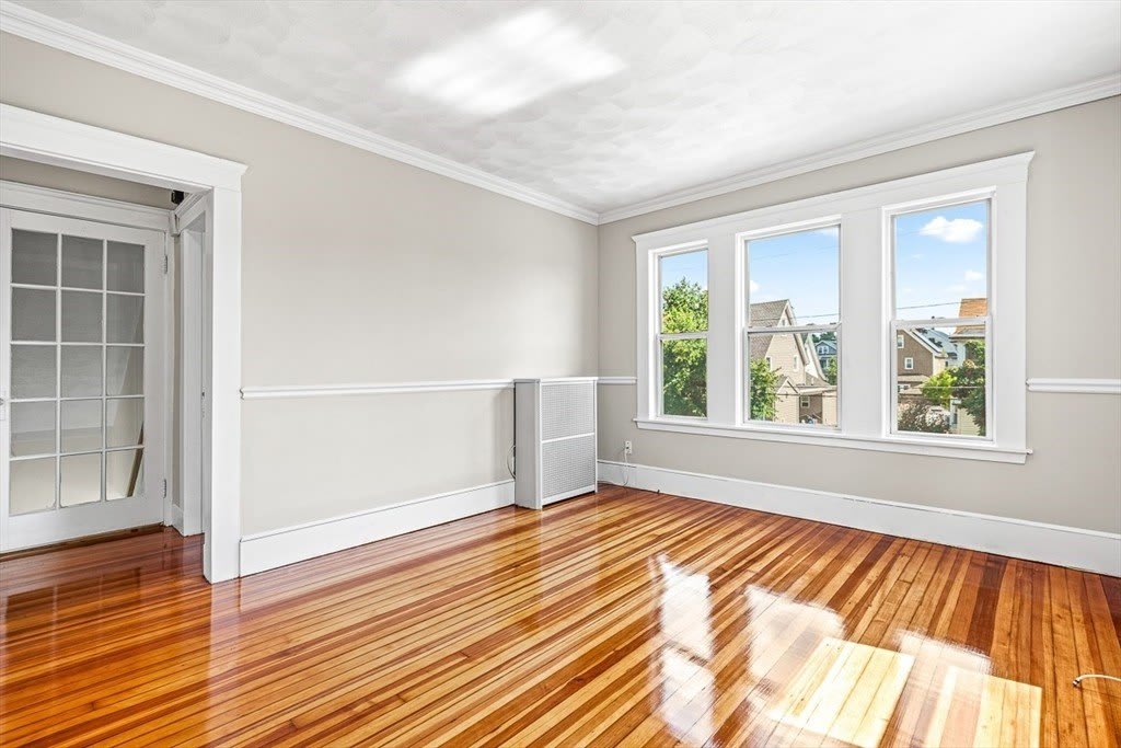 122 Grant Avenue – photo 4