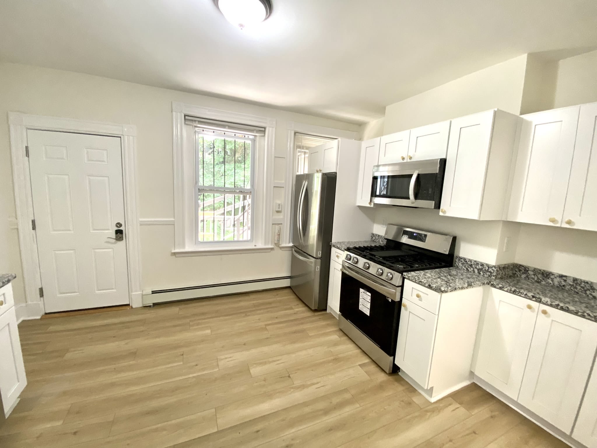 866 Huntington Avenue – photo 4