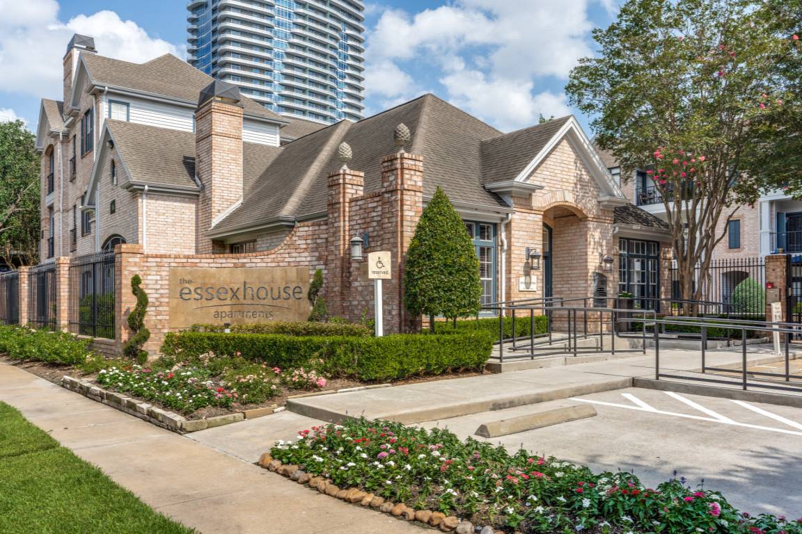 Essex House – photo 1