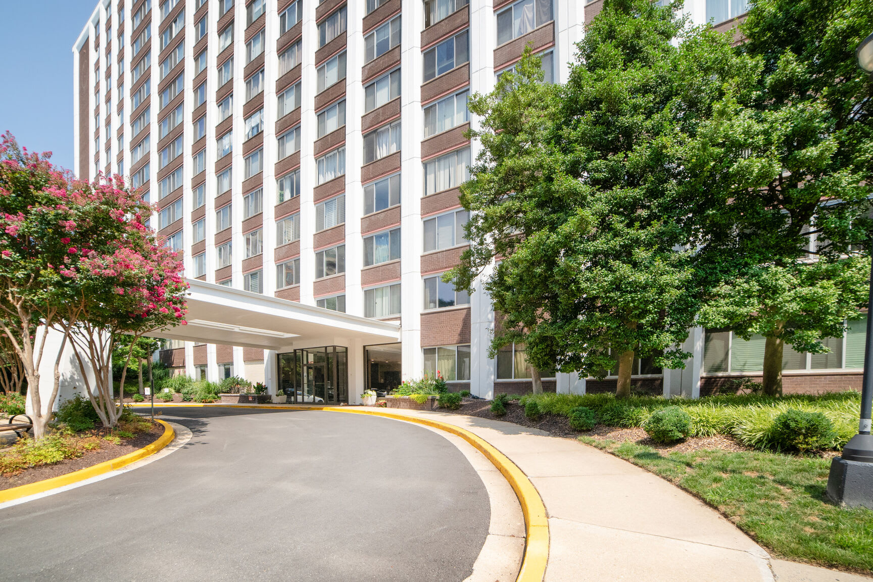 11801 Rockville Pike – photo 2
