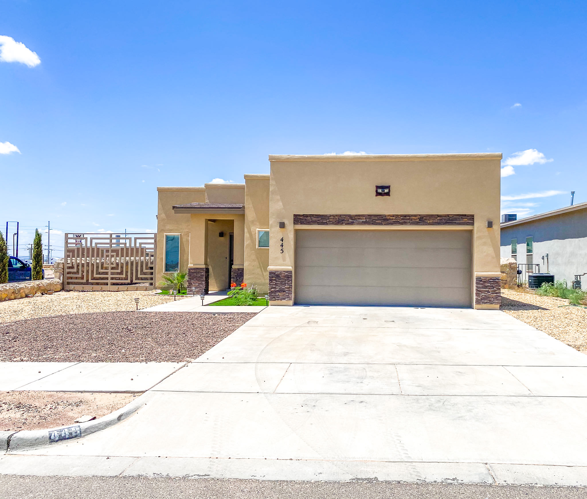 445 Stetson Drive – photo 1