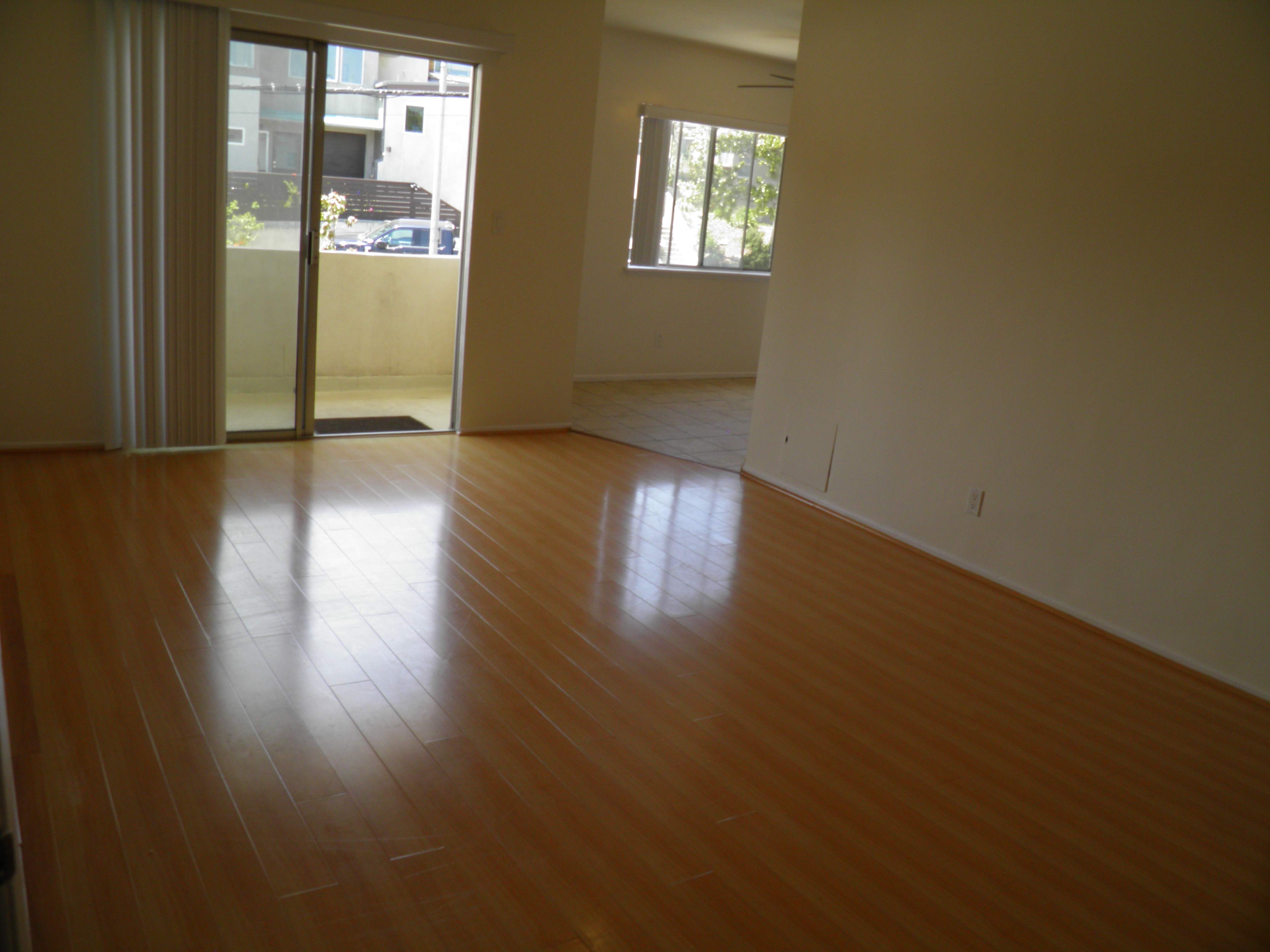 703 Strand St – photo 5