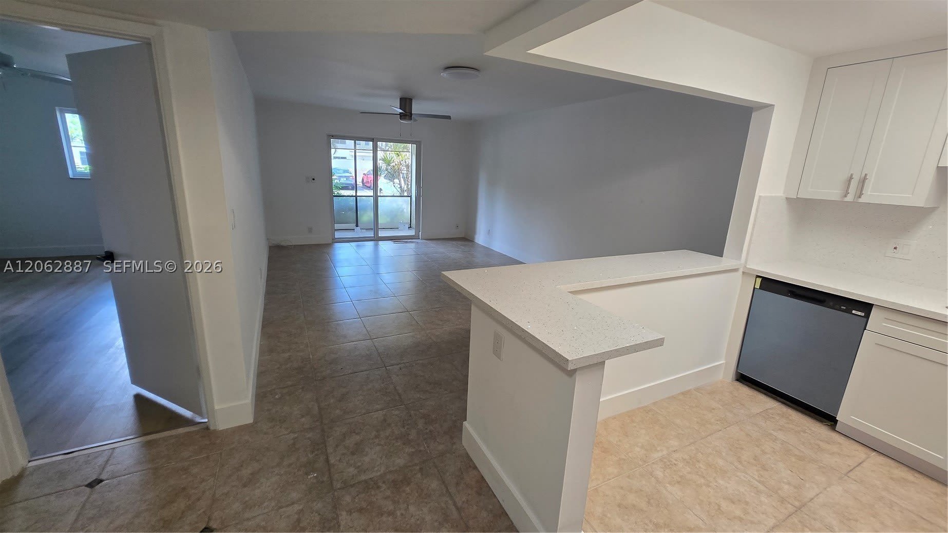 255 S Cypress Rd – photo 2