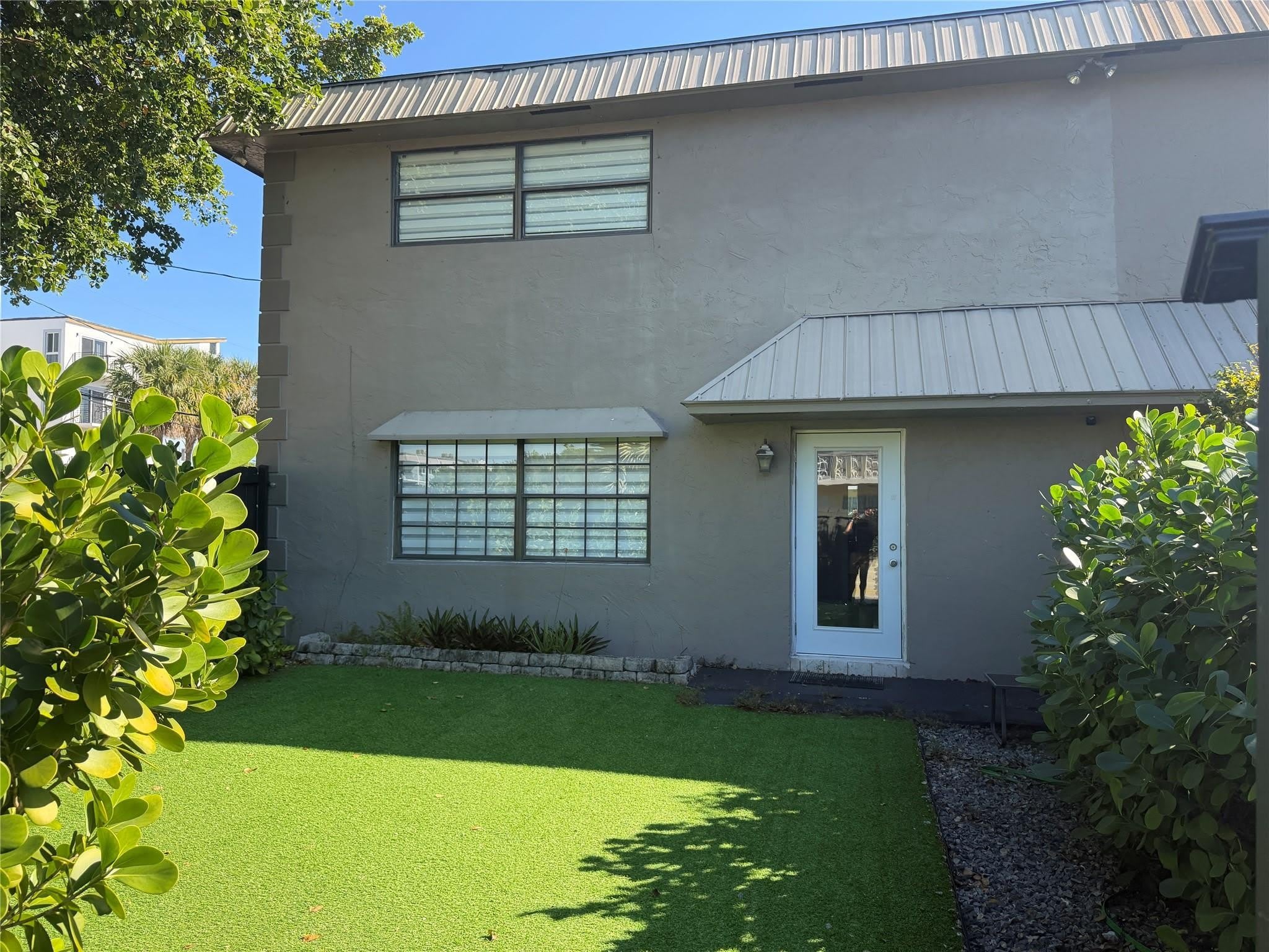 608 NE 29th Drive – photo 4