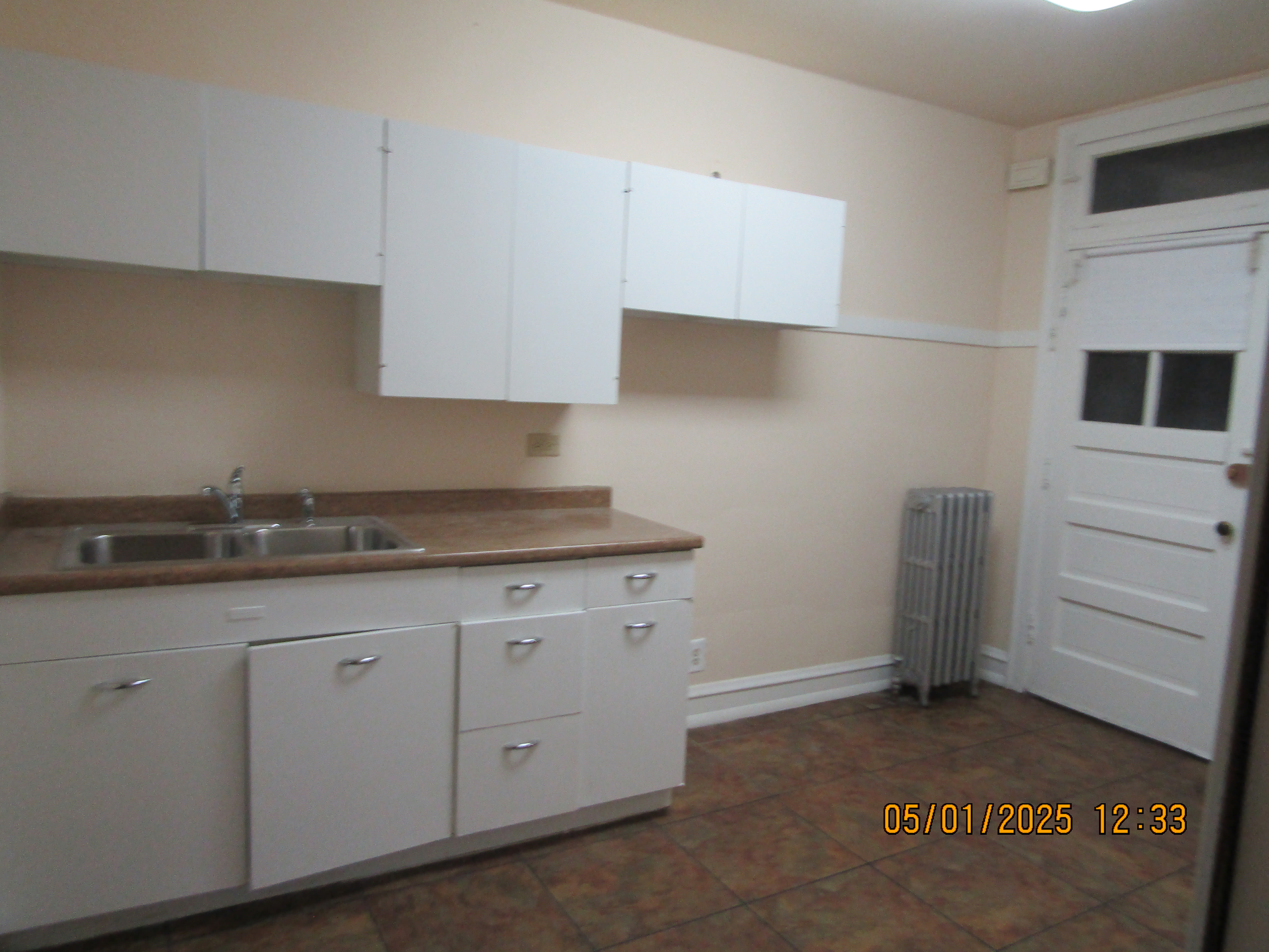 7730 South Michigan Avenue – photo 4