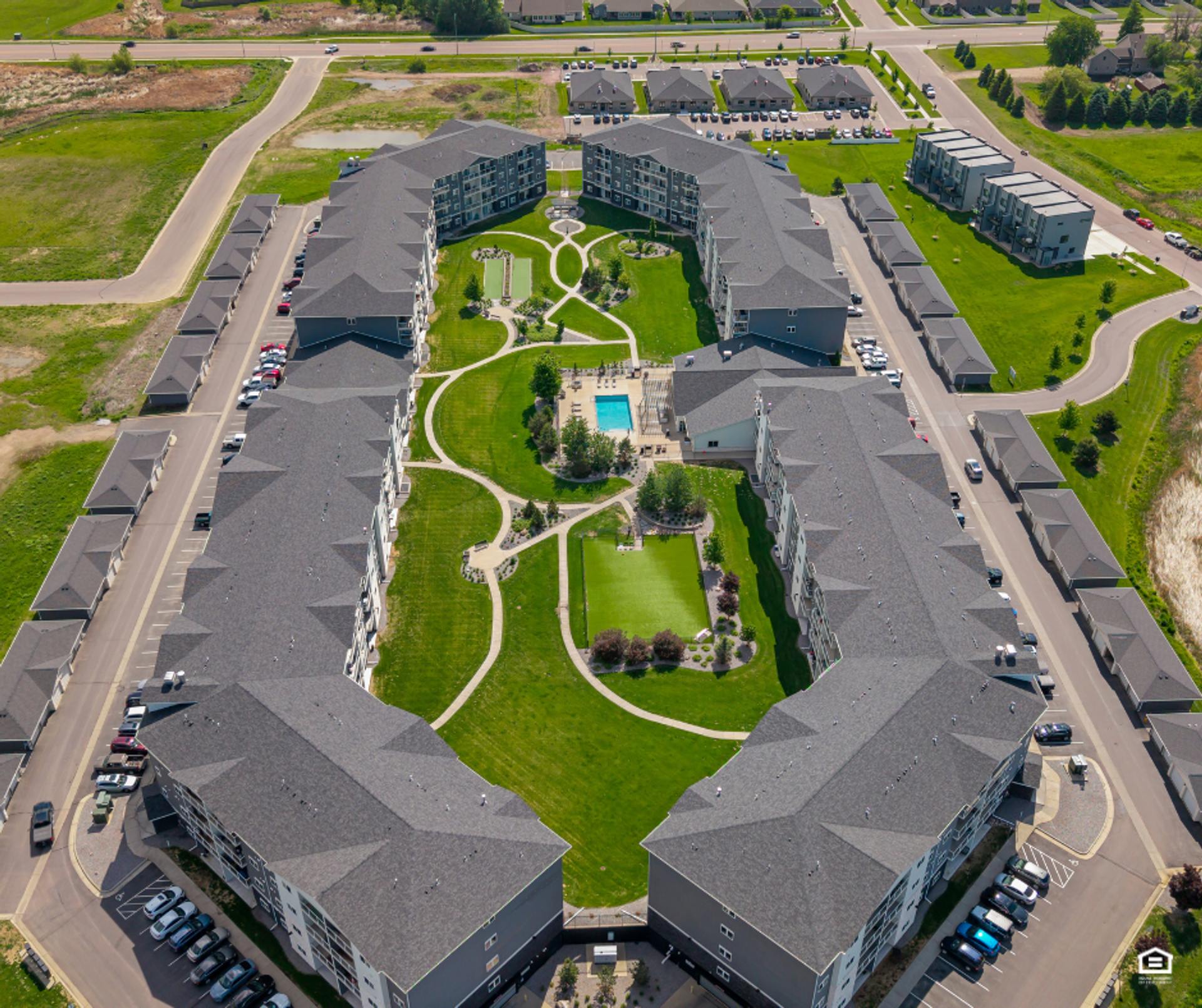 Graystone Heights – photo 2
