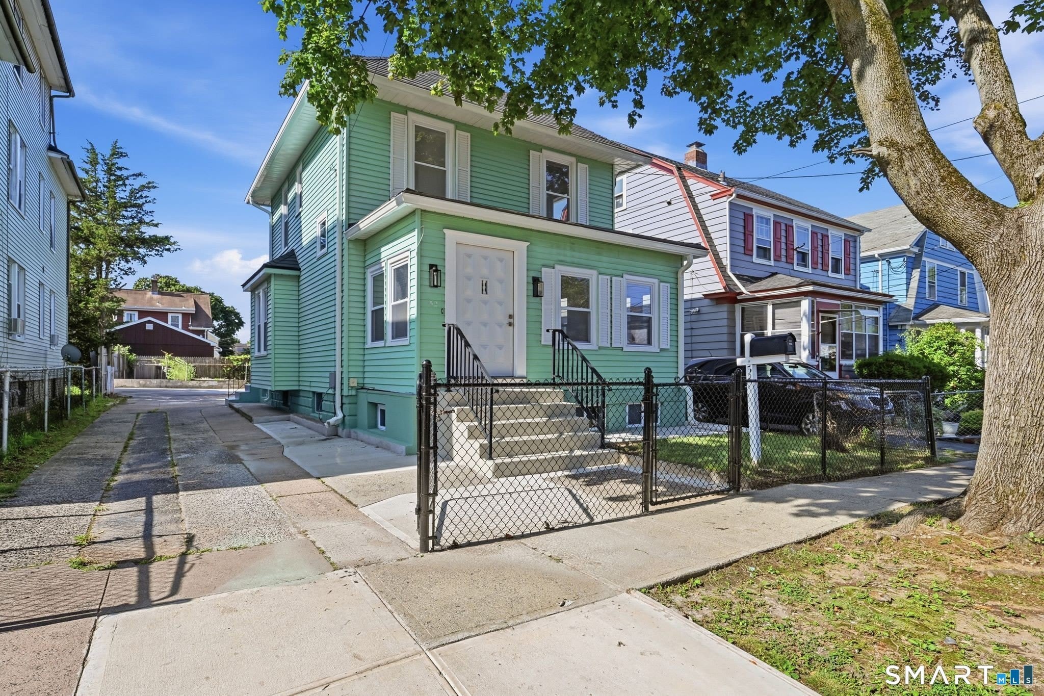 52 Fourth Street – photo 2