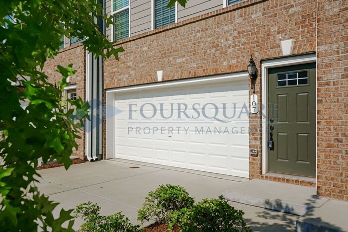 107 Cross Country Way – photo 2
