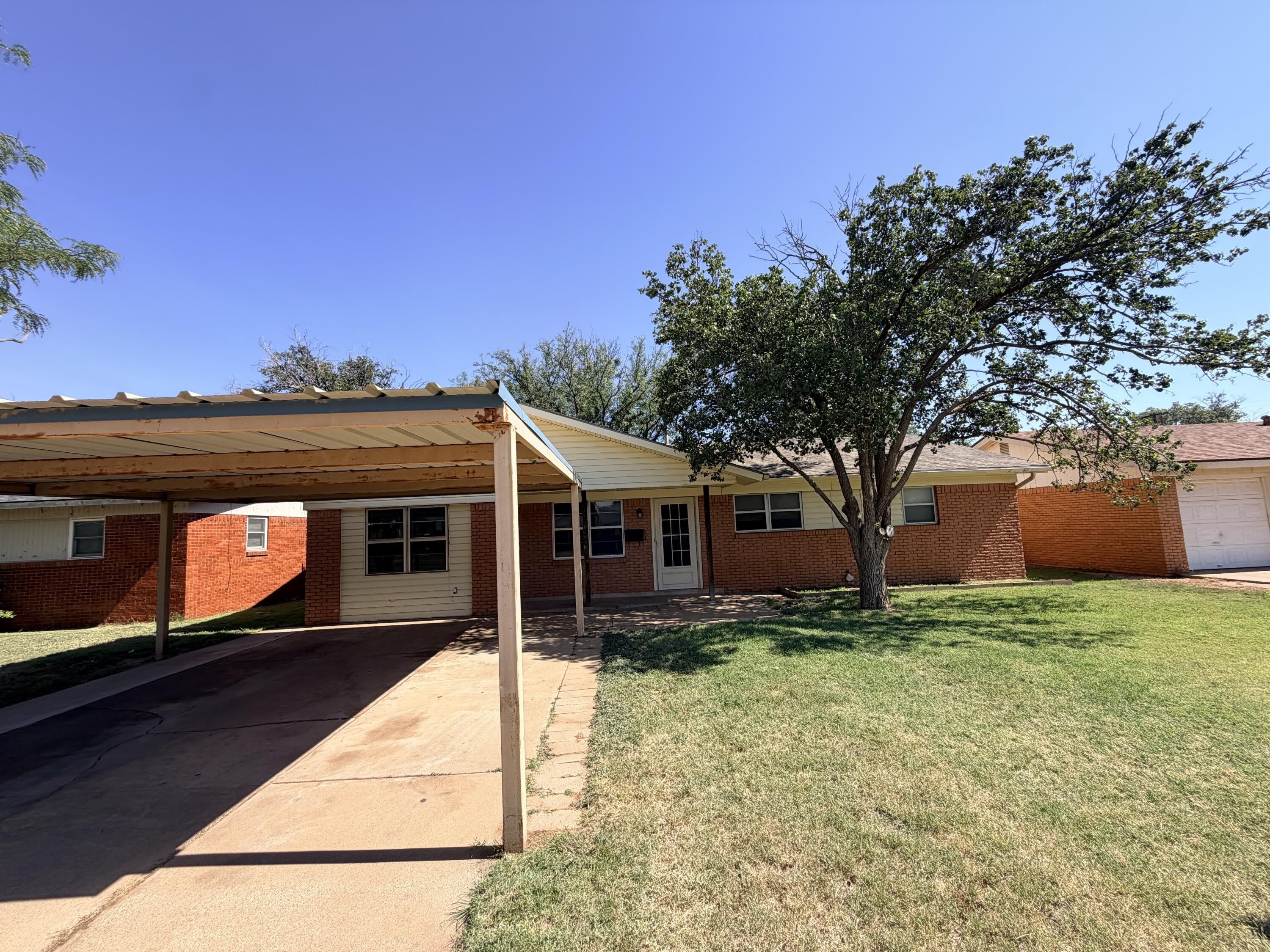 5530 17Th Street – photo 2