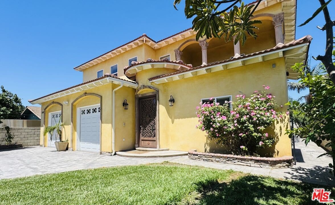 7347 Dinwiddie St – photo 2